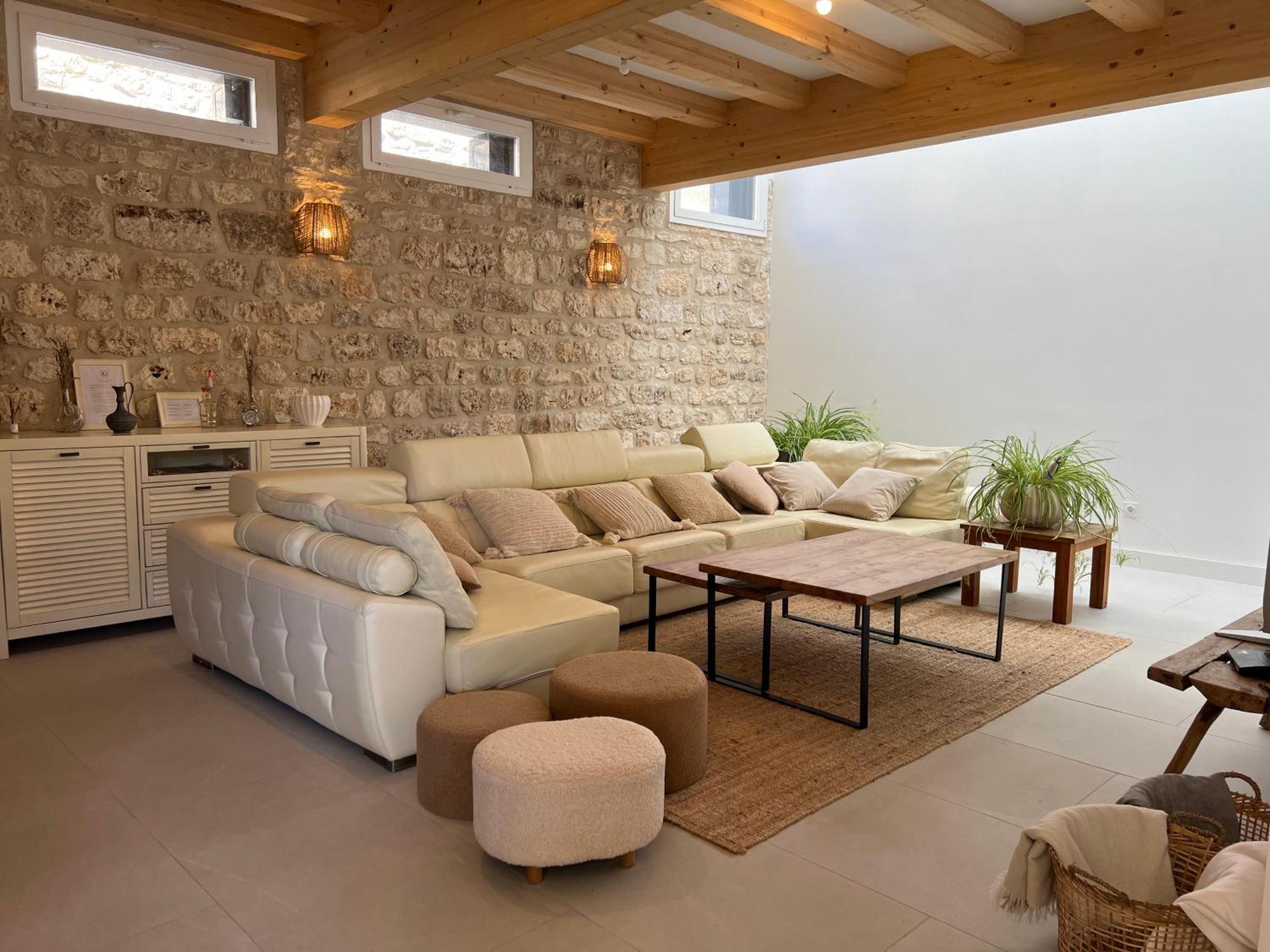 El Pecu Casa Rural Starfamiliar Bustillo Del Paramo Exterior photo